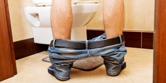 Infection urinaire ou cystite chez l’homme : symptomes, causes, traitements 