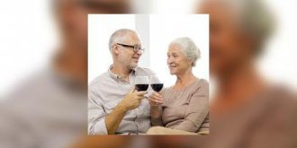 Le vin quotidien pese sur le cœur des seniors