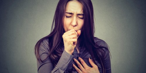 Une femme amputee des jambes pour une toux mal diagnostiquee au Royaume-Uni