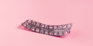 Contraception : une pilule a prendre qu’une fois par mois bientot au point ?