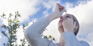 Une conjonctivite allergique fait-elle mal aux yeux ?