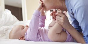 Regurgitation et reflux gastro-oesophagien du bebe : les reponses de l’expert a vos questions 