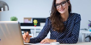 Se muscler au bureau ? Abdos, fessier, c’est possible