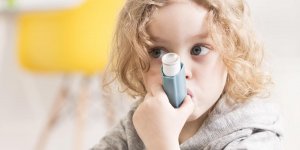 Asthme : les traitements pour la fertilite augmenteraient les risques chez l’enfant