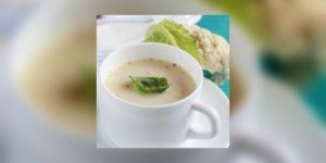 Veloute de chou-fleur aux amandes