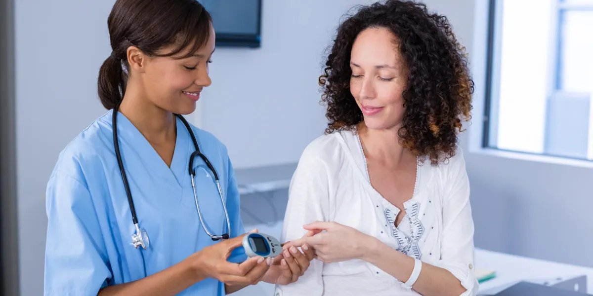 docteur, examen, enceintes, womans, sucre sanguin, hôpital docteur, examen, enceintes, womans, sucre sanguin, hôpital