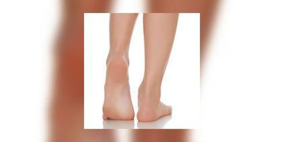 pieds féminins pieds féminins